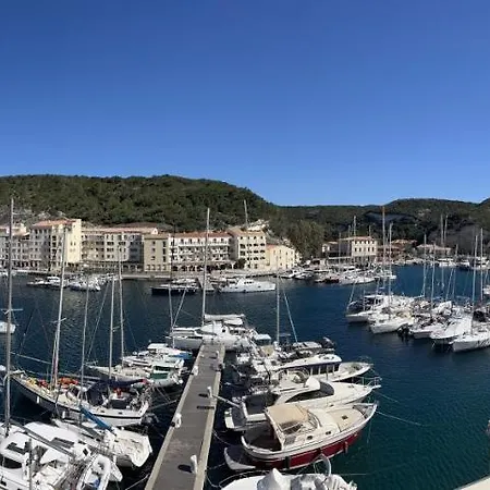 Acquaviva 아파트 *