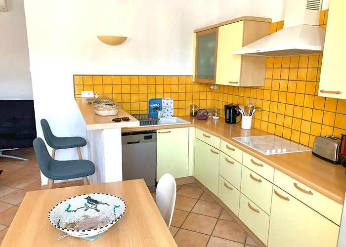 Acquaviva Apartamento *