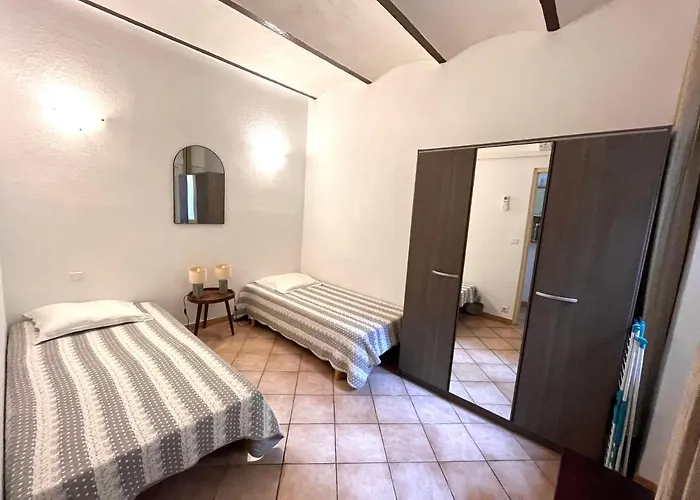 Acquaviva Bonifacio (Corsica)